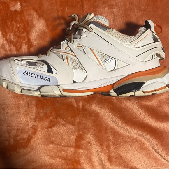 Balenciaga track led lighting - Picture 4 of 11